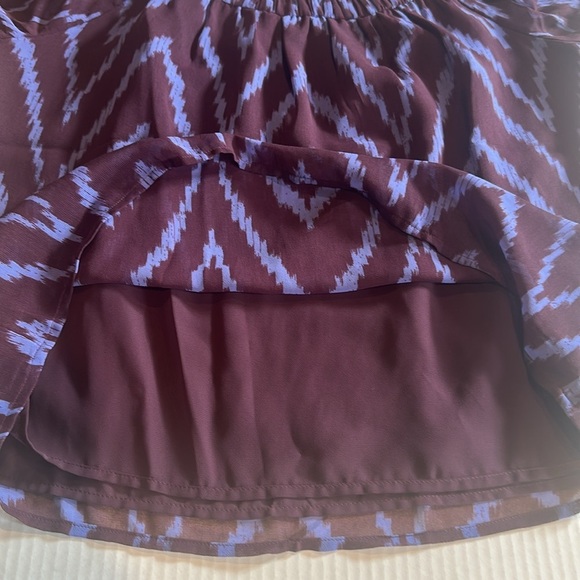 NWT Ann Taylor petite Stylish Purple & blueish Zigzag Women's Top elbow length - Picture 10 of 11